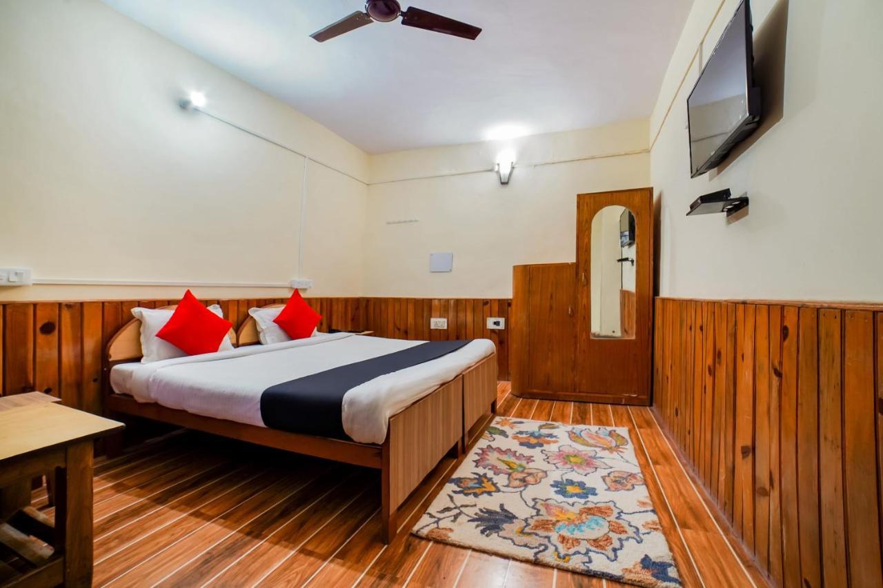 Capital O 47240 Hotel Blossom Resort Kausani Exteriör bild