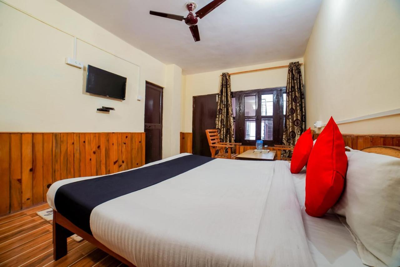 Capital O 47240 Hotel Blossom Resort Kausani Exteriör bild