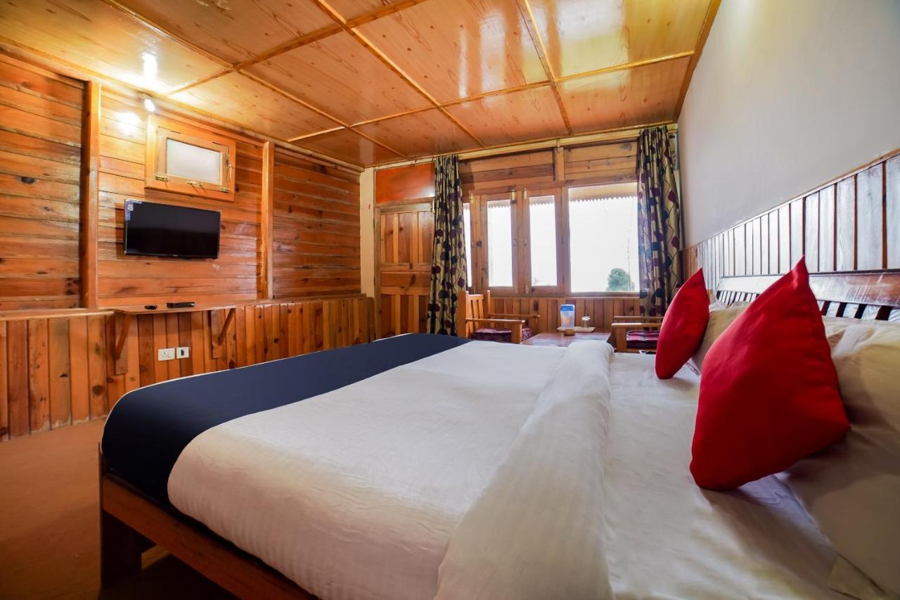 Capital O 47240 Hotel Blossom Resort Kausani Exteriör bild